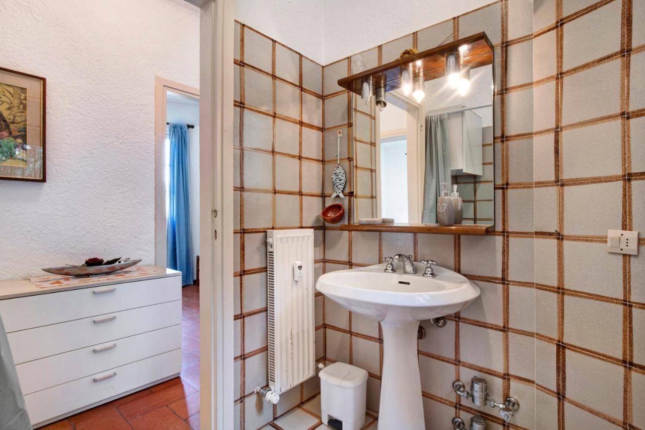 Residence I Prati Di Giussana Lierna Exteriör bild